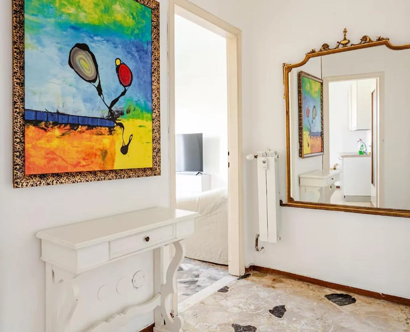 브레시아 Cosy Penthouse Near The Hospital 아파트