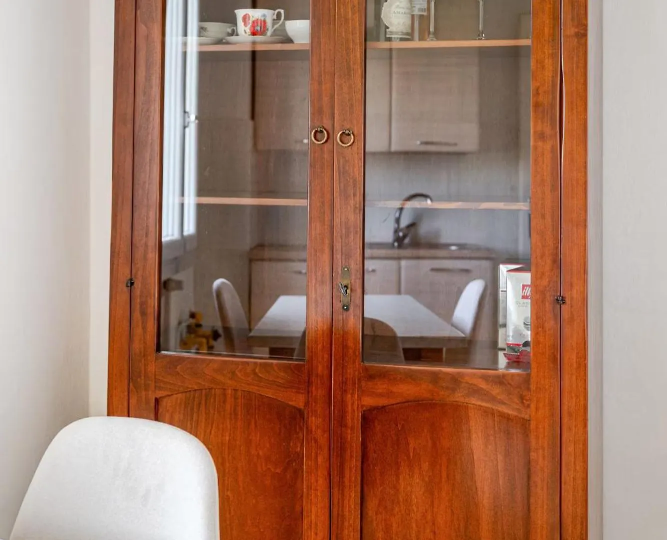 브레시아 Cosy Penthouse Near The Hospital 아파트 0*,